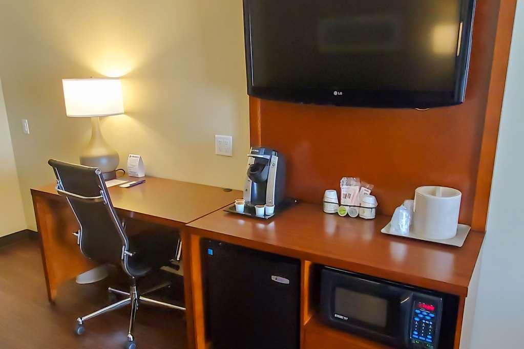 Comfort Suites Helena Airport Room photo