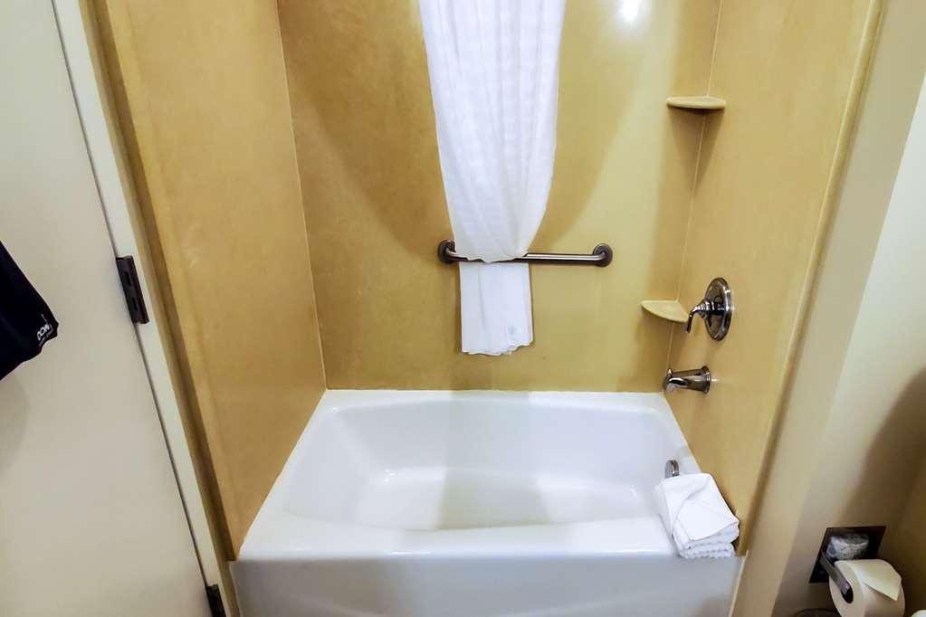 Comfort Suites Helena Airport Room photo