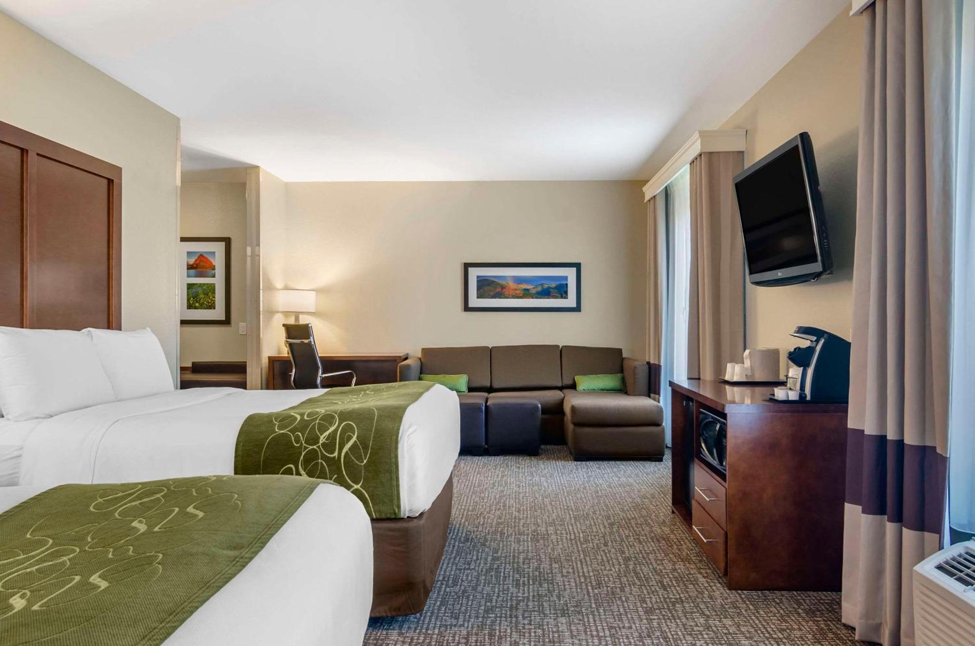 Comfort Suites Helena Airport Exterior photo
