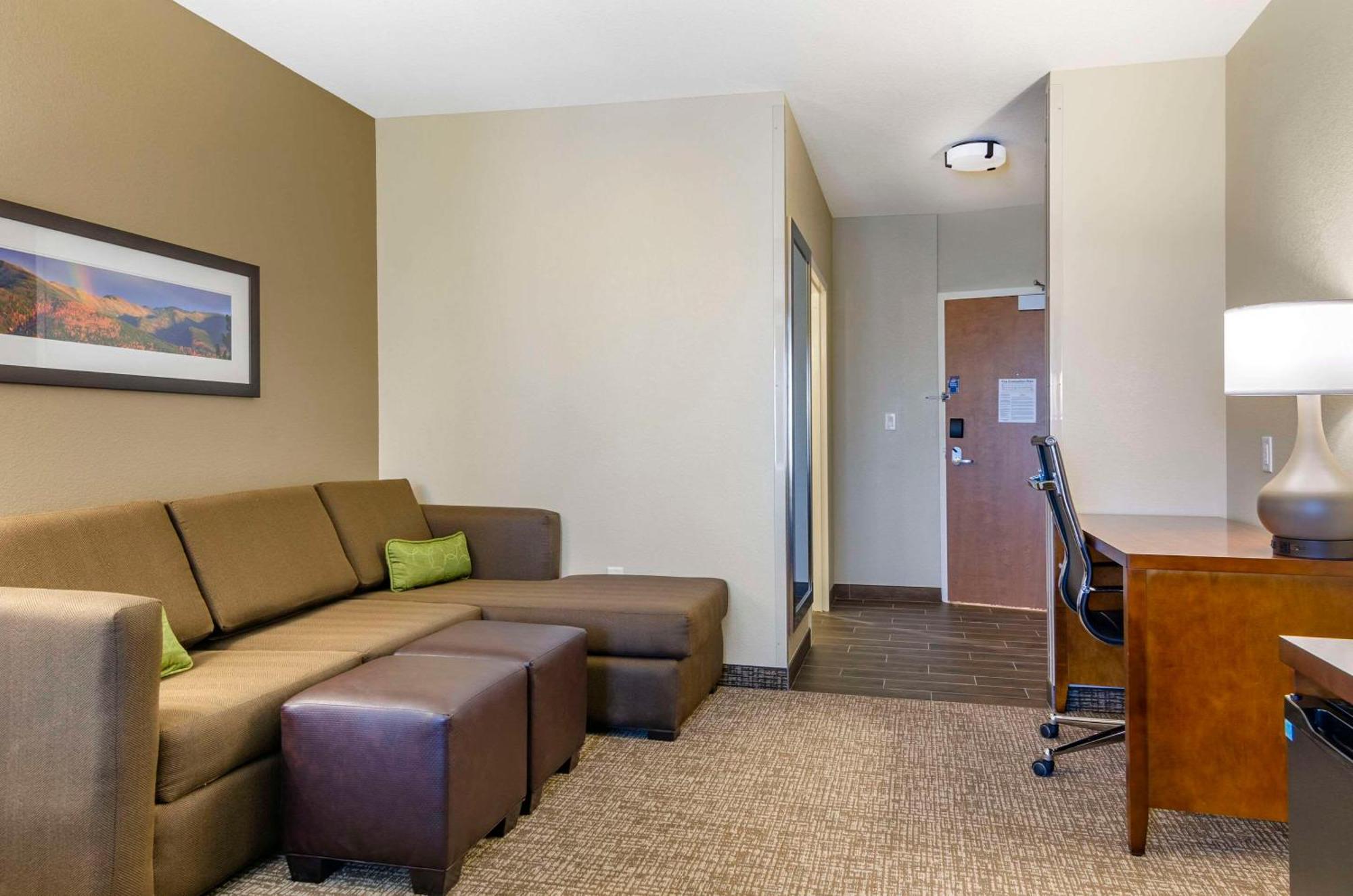 Comfort Suites Helena Airport Exterior photo